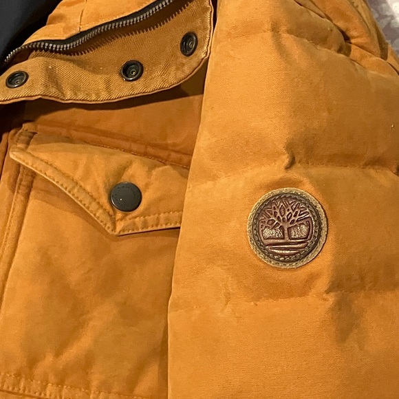 Timberland Mt Davis downfilled coat  Mens Size Medium Wheat color - Picture 14 of 15